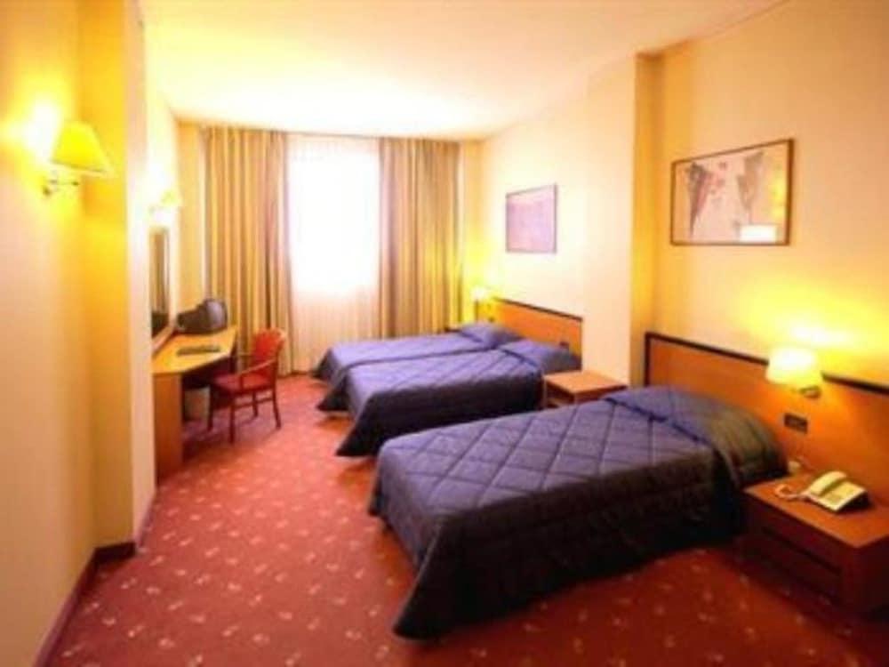 Hotel Executive Meeting & Events Ούντινε Εξωτερικό φωτογραφία