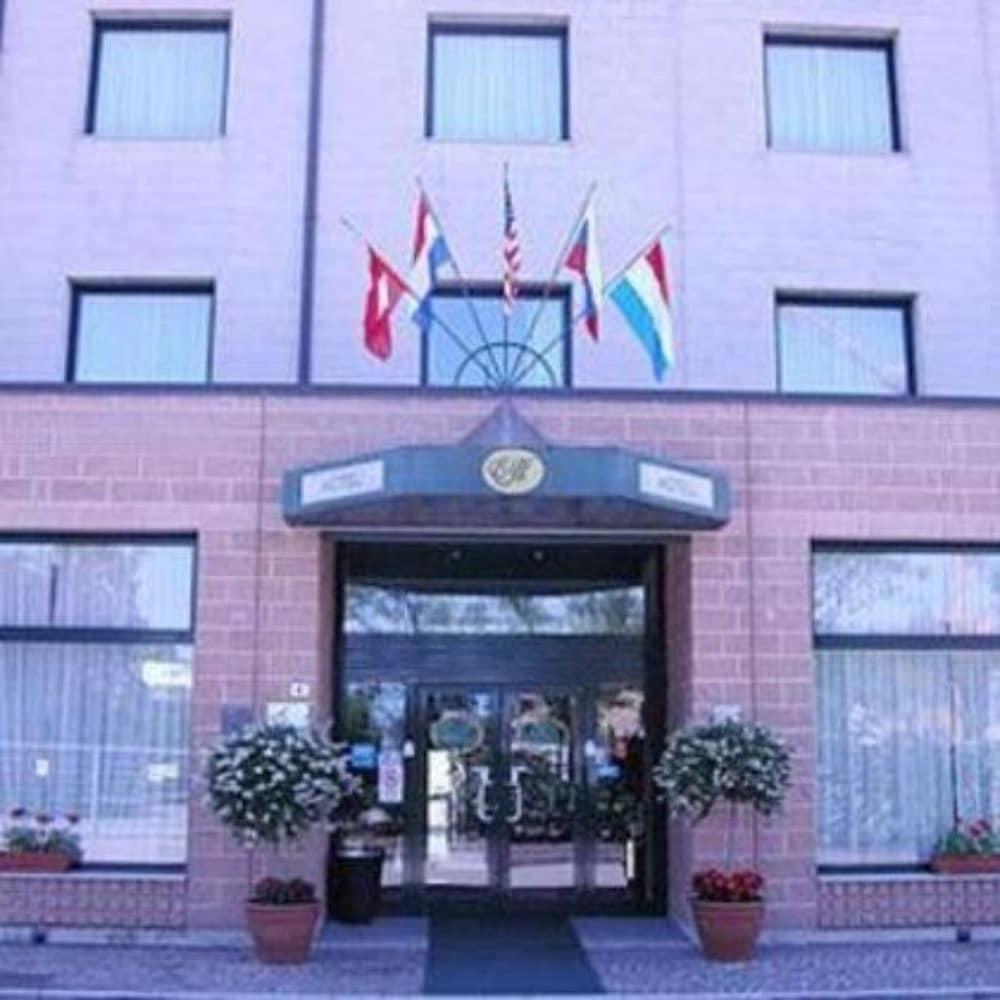 Hotel Executive Meeting & Events Ούντινε Εξωτερικό φωτογραφία