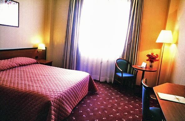 Hotel Executive Meeting & Events Ούντινε Εξωτερικό φωτογραφία